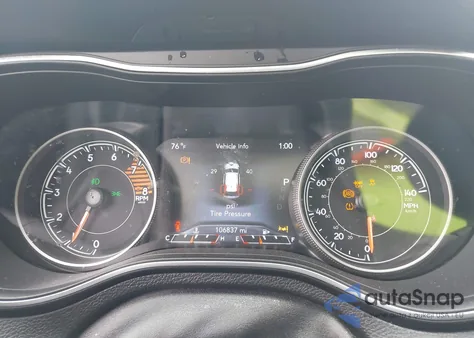 2019 Jeep Cherokee Limited 4X4 from USA, damaged, VIN 1C4PJMDX3KD304395